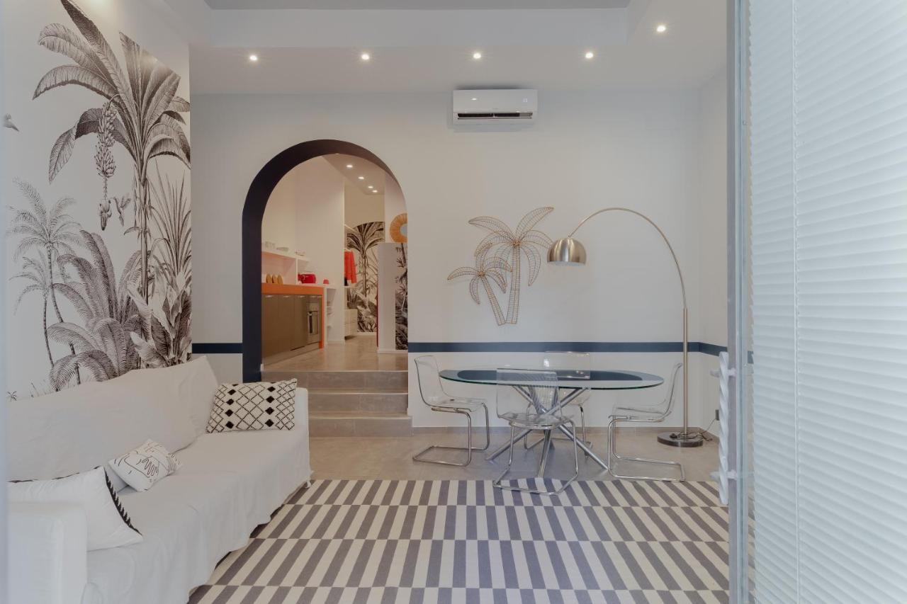 50 Steps To Navona Apartment ローマ エクステリア 写真