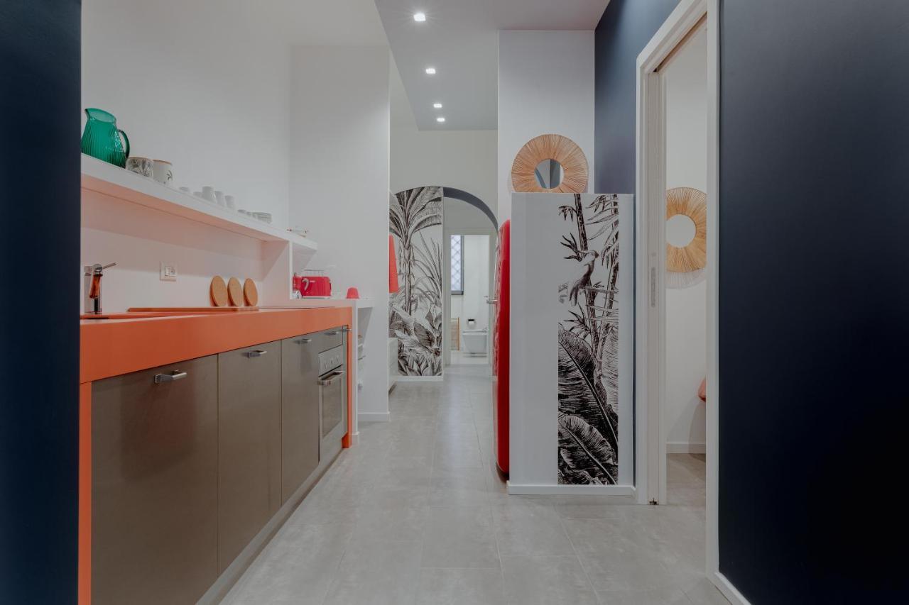 50 Steps To Navona Apartment ローマ エクステリア 写真